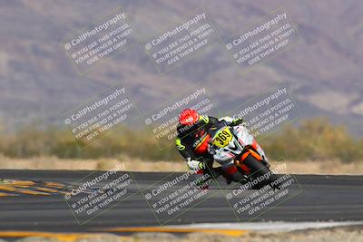 media/Dec-04-2022-CVMA (Sun) [[e38ca9e4fc]]/Race 4 Amateur Supersport Middleweight/